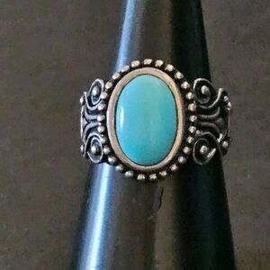 Vintage Sterling Silver Oval Turquoise Avon Ring Size 7